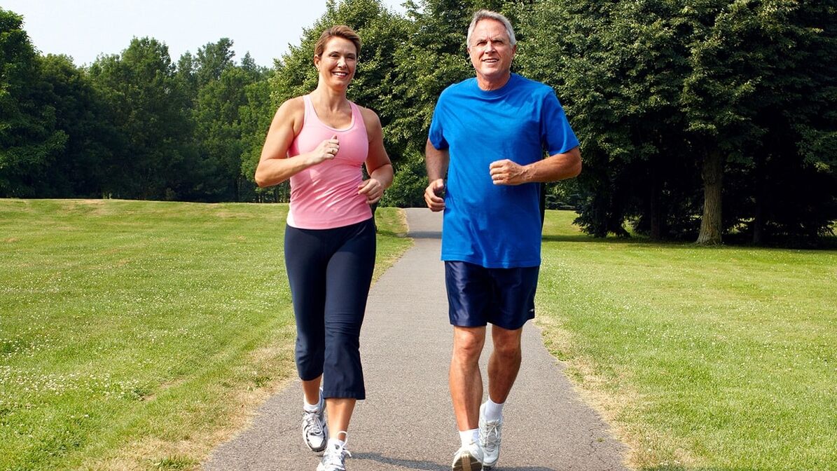 Correr ao ar livre para prevenir dores nas articulações